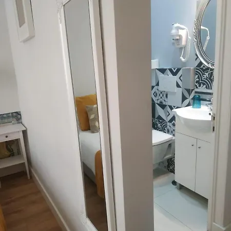 招待所 番基洛斯1号美好住宿公寓 4*