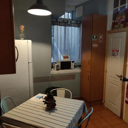 番基洛斯1号美好住宿公寓