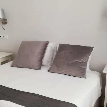 番基洛斯1号美好住宿公寓