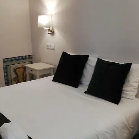 番基洛斯1号美好住宿公寓 招待所